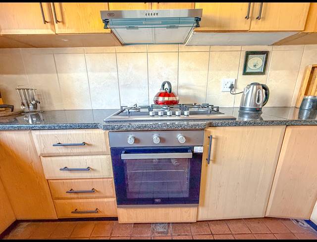 3 BEDROOM HOUSE FOR SALE IN VELD EN VLEI
